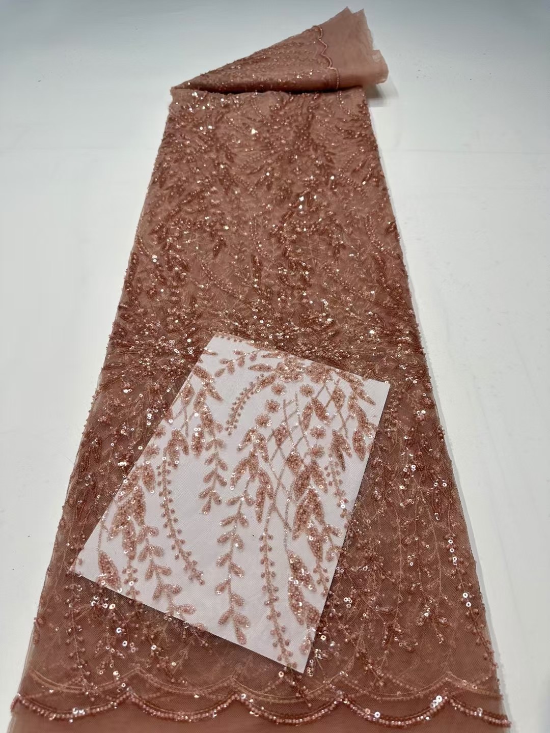 Französische Spitzenstoffe 202 – Embroidery Abaya Bewertung und Preis